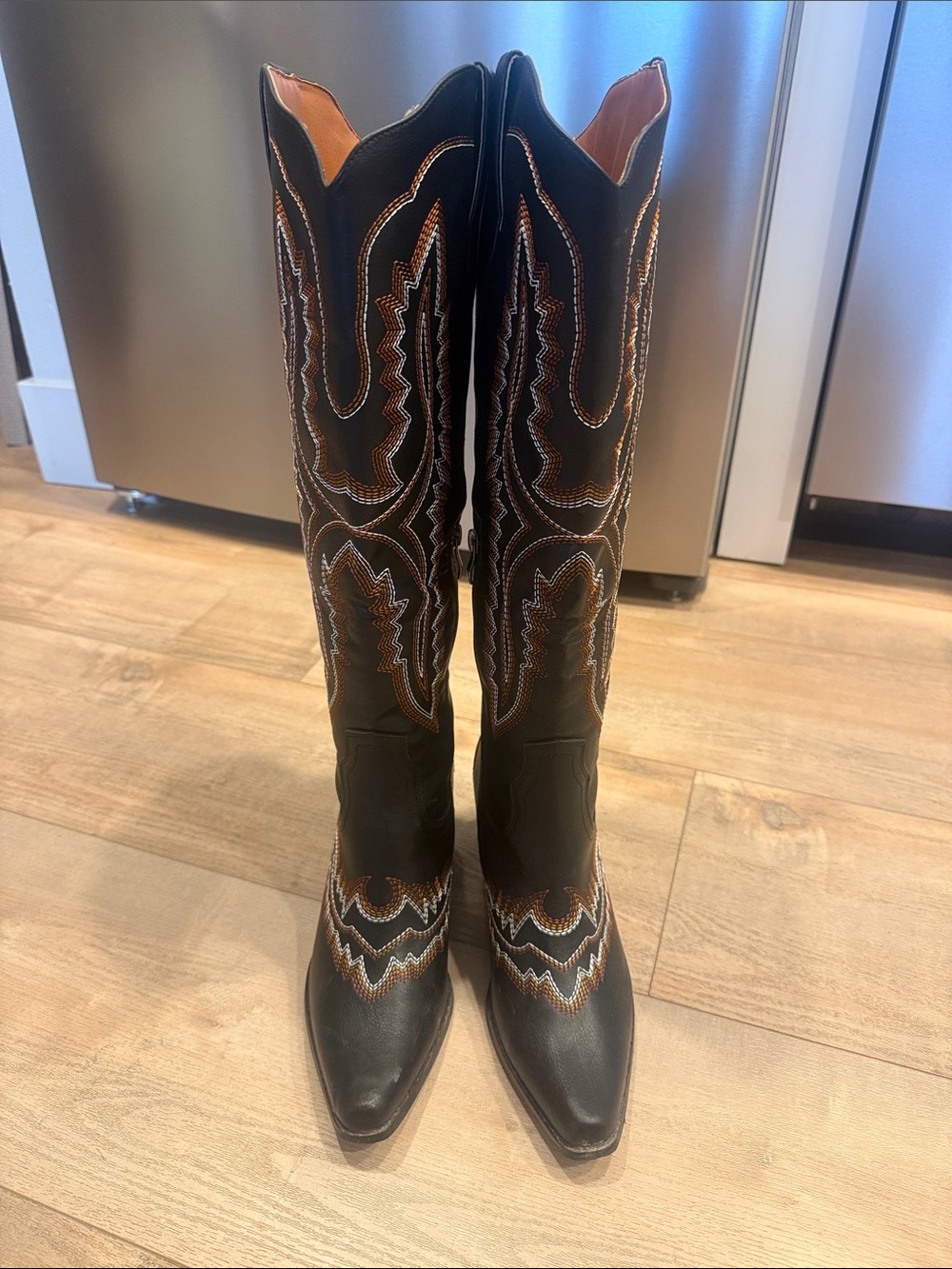 Black Embroidered Western Knee-High Boots - Brand Unspecified